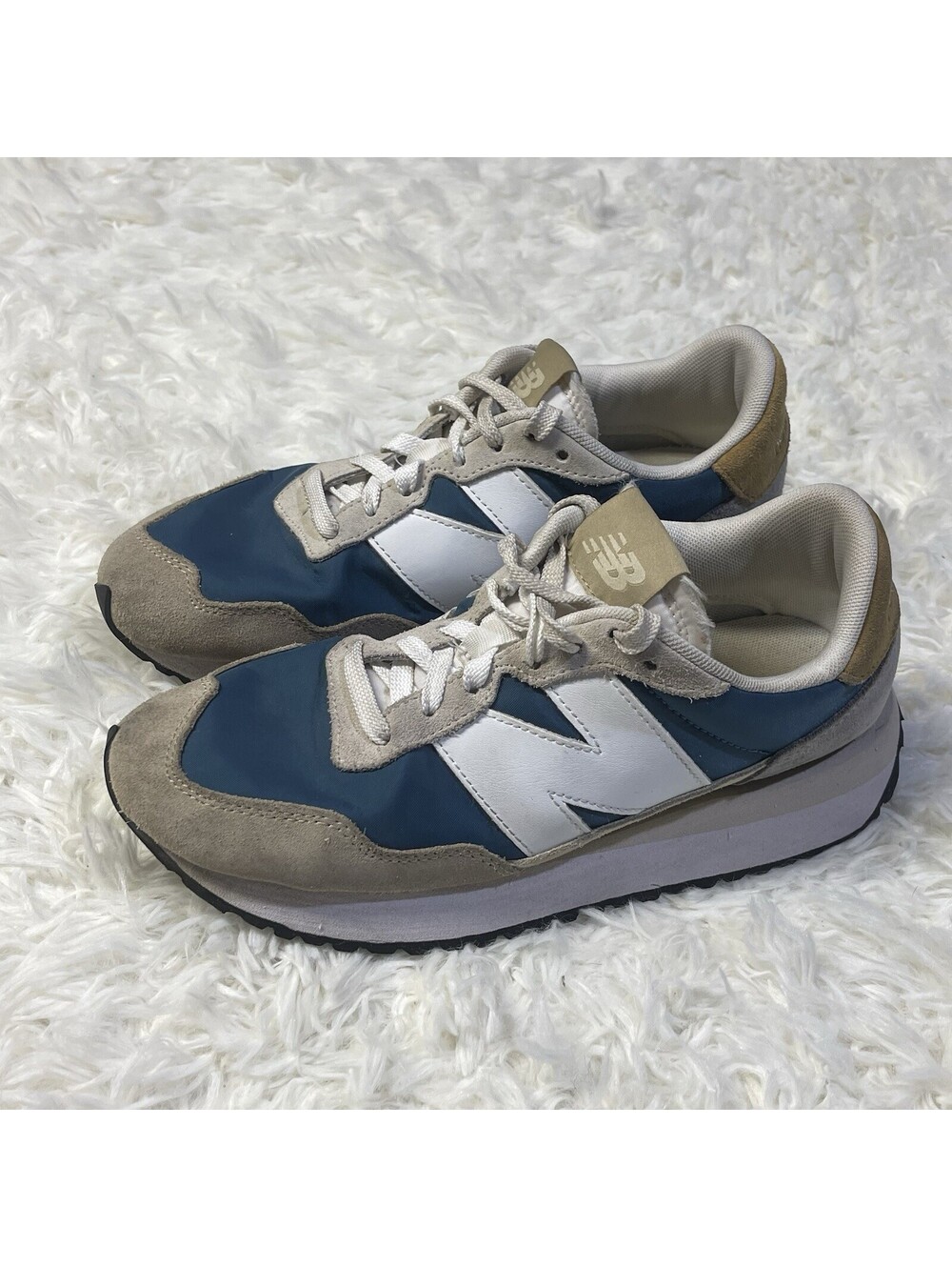 New Balance Men's Dark Moonstone Sneakers Size 6.5